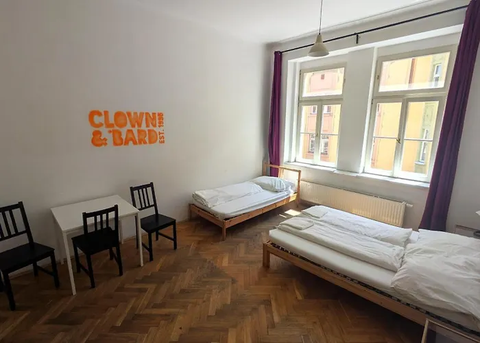 Clown And Bard * Praga