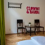 Hostel Clown And Bard Πράγα