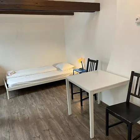 Hostel Clown And Bard *