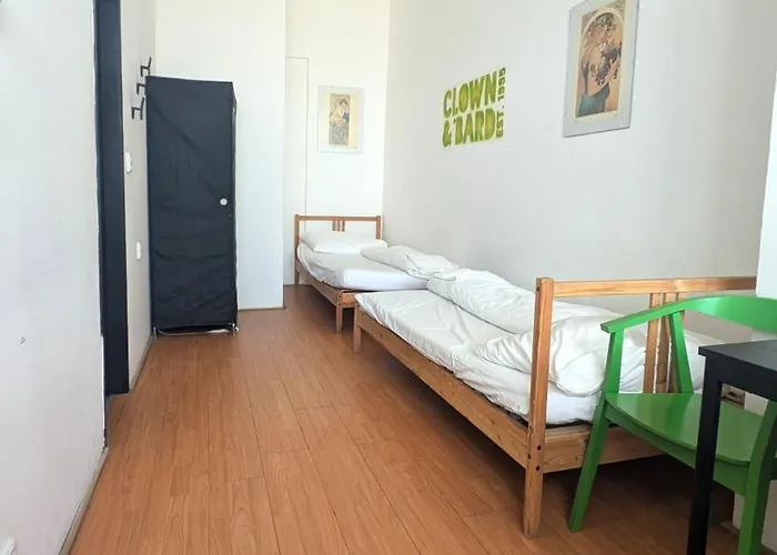 Clown And Bard Hostel