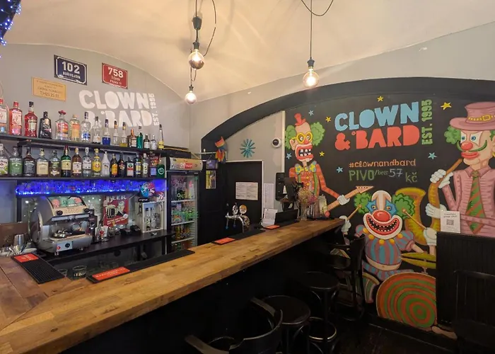 Hostel Clown And Bard Prague